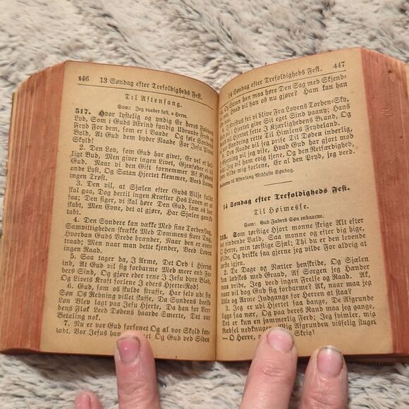 1895 Leather Danish Song Book - Picture 9 of 13